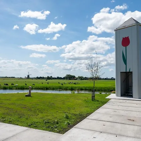 4 To 6 Persons Tulpenacker Waterfront Roelofarendsveen