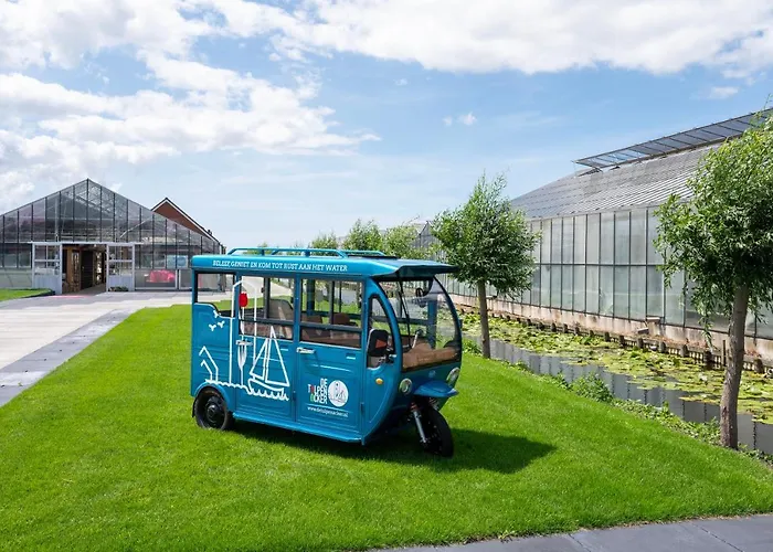 4 To 6 Persons Tulpenacker Waterfront * Roelofarendsveen